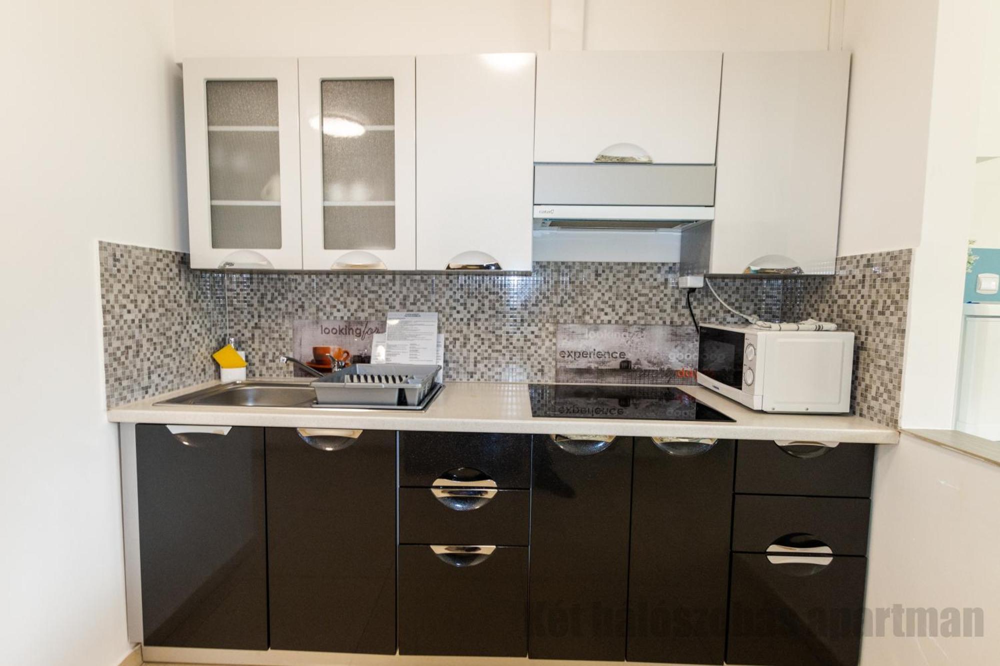 Tisza Gyoengye Apartmanok Szeged Room photo